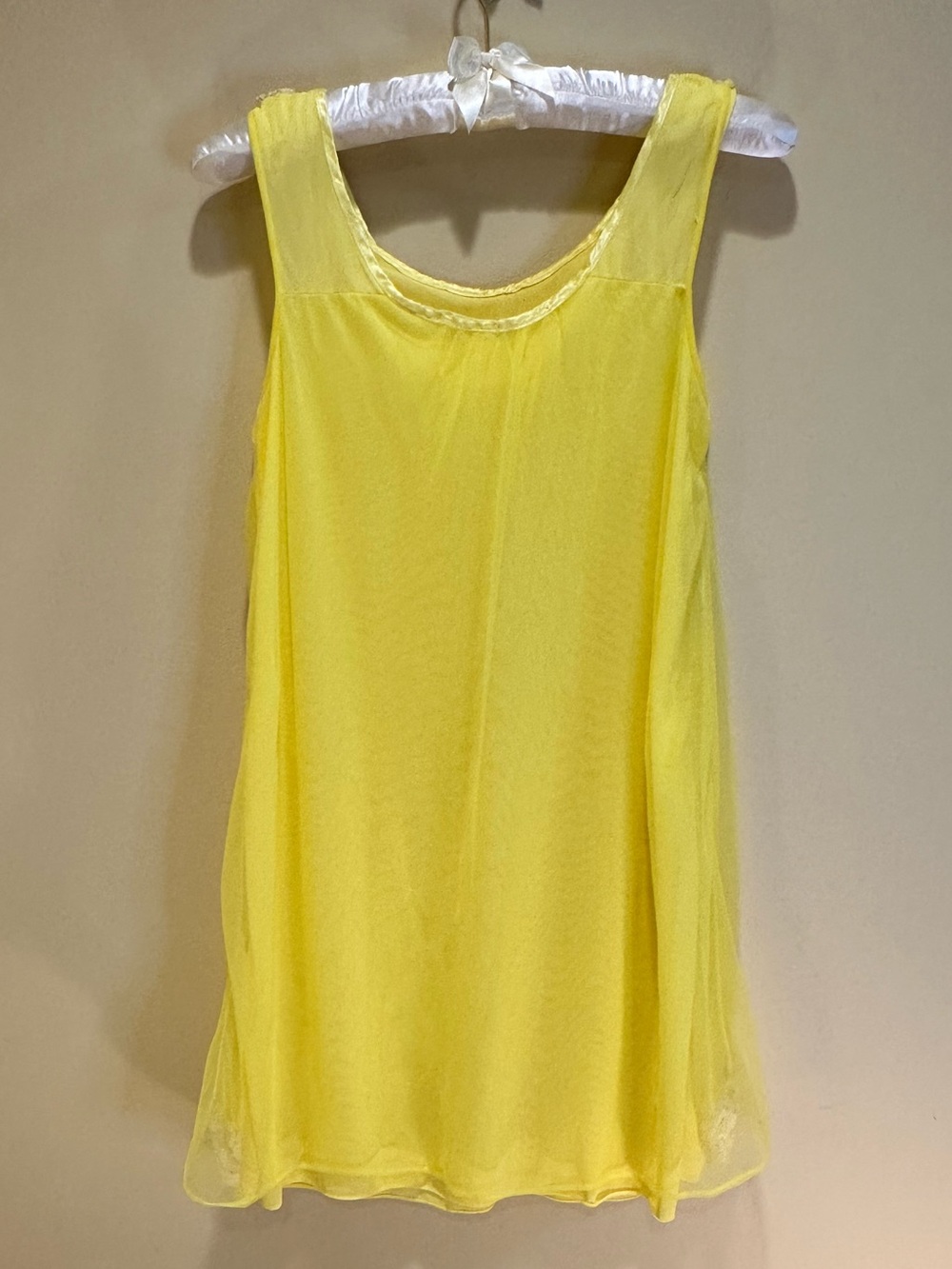 VTG 1960s Sheer Lemon Yellow Chiffon Babydoll Nightgown Cream Lace XS/S - Picture 5 of 10